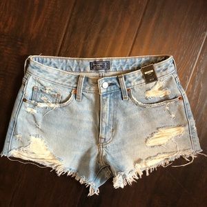 Abercrombie light wash shorts